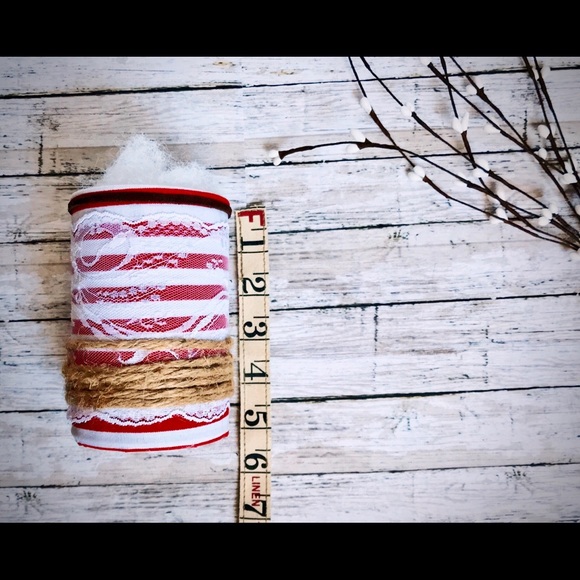 Holiday Decor Set - Picture 5 of 8